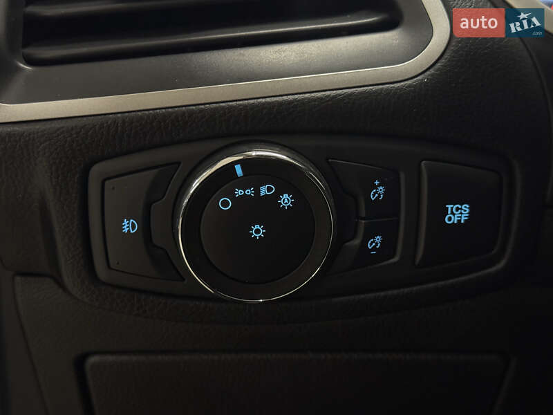 Внедорожник / Кроссовер Ford Edge 2020 в Николаеве