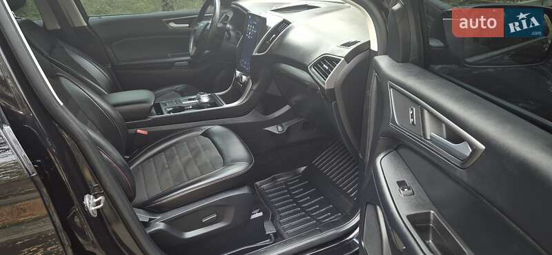 Позашляховик / Кросовер Ford Edge 2022 в Дубні
