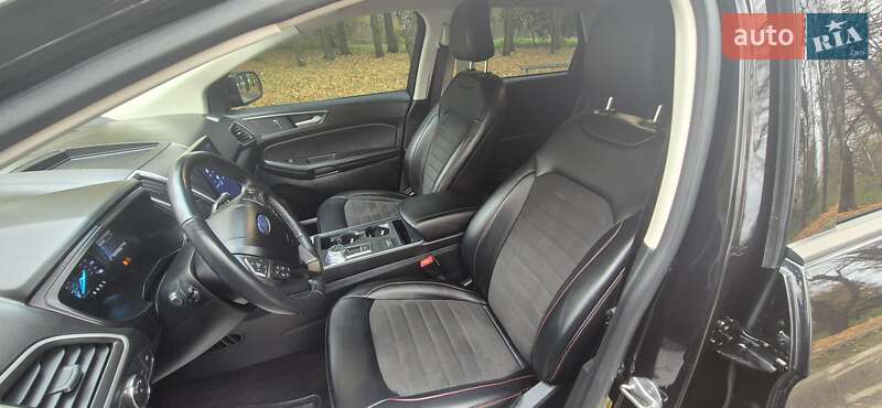 Позашляховик / Кросовер Ford Edge 2022 в Дубні