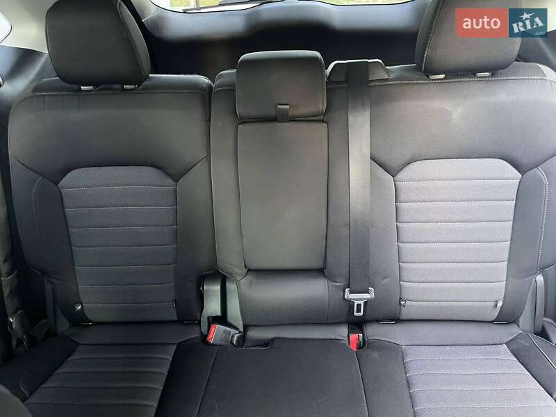 Позашляховик / Кросовер Ford Edge 2015 в Броварах