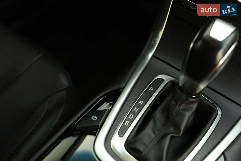 Позашляховик / Кросовер Ford Edge 2015 в Києві фото 20 Позашляховик / Кросовер Ford Edge 2015 в Києві