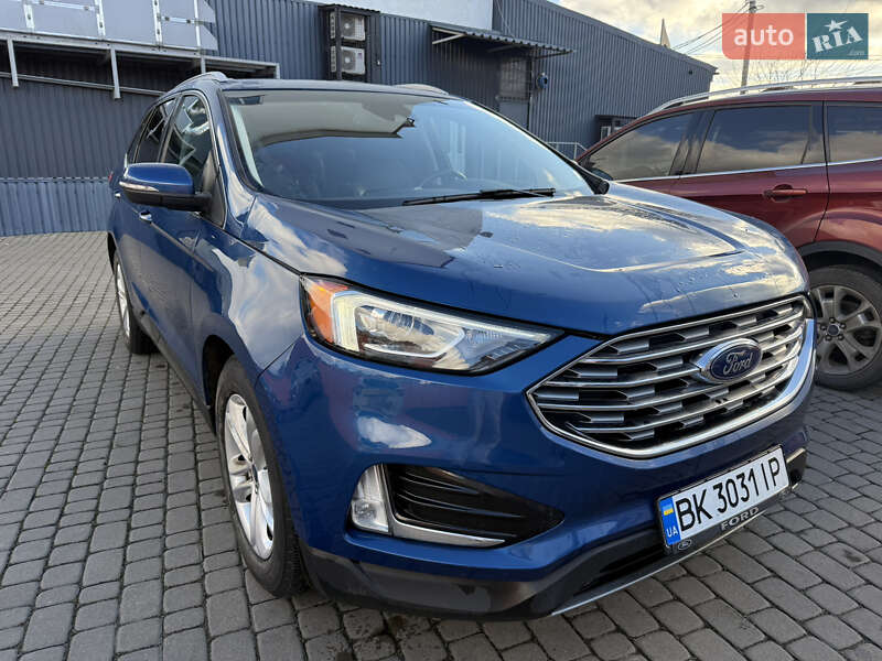 Позашляховик / Кросовер Ford Edge 2020 в Дубні
