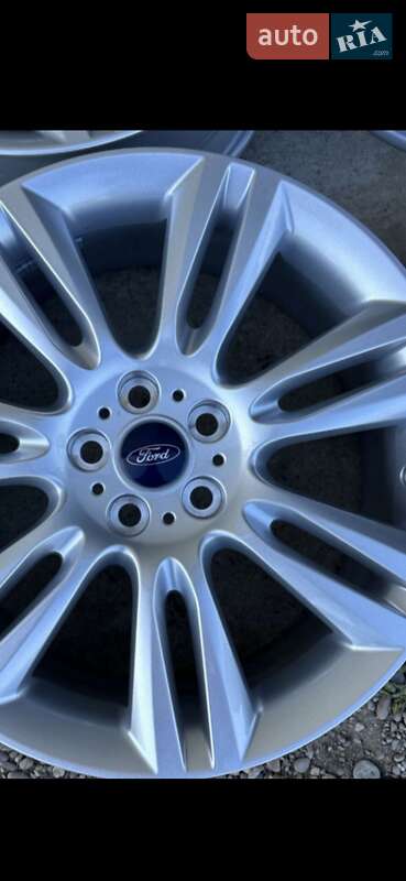 Внедорожник / Кроссовер Ford Edge 2016 в Киеве