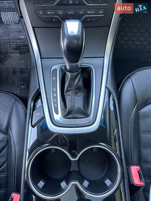 Внедорожник / Кроссовер Ford Edge 2016 в Ивано-Франковске фото 16 Внедорожник / Кроссовер Ford Edge 2016 в Ивано-Франковске