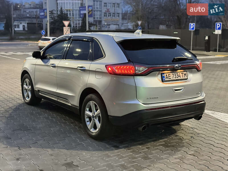 Позашляховик / Кросовер Ford Edge 2016 в Дніпрі