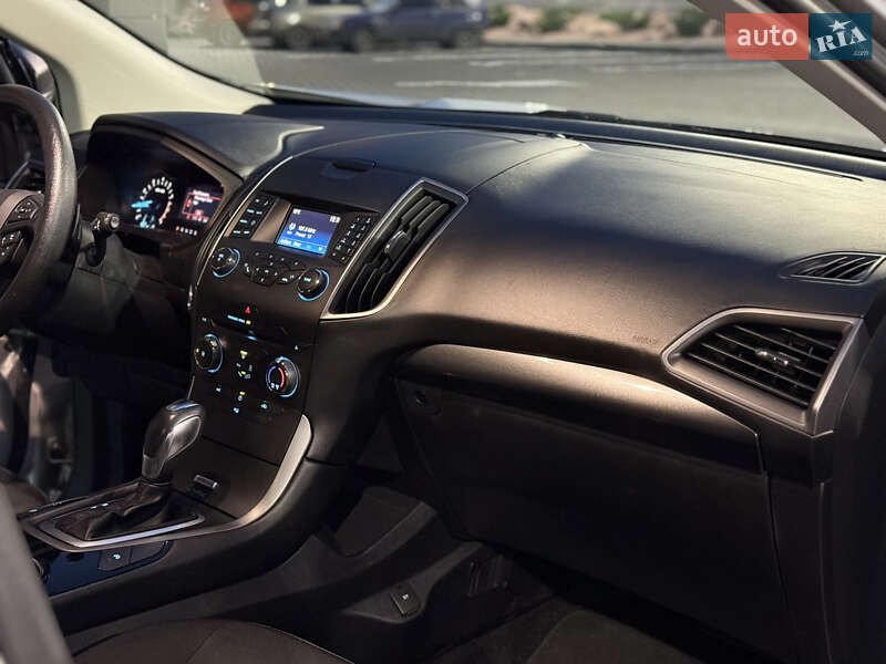 Позашляховик / Кросовер Ford Edge 2016 в Дніпрі