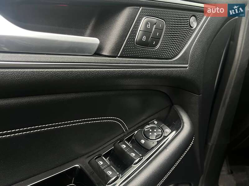 Внедорожник / Кроссовер Ford Edge 2019 в Днепре