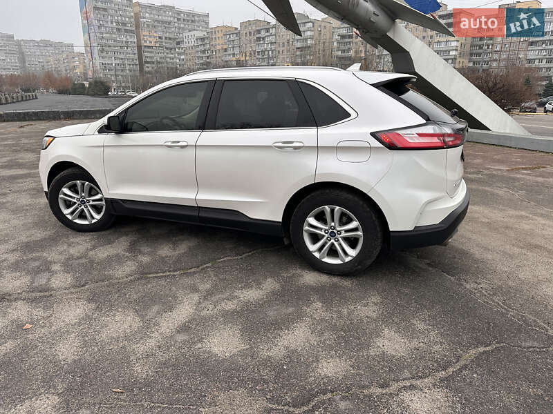Внедорожник / Кроссовер Ford Edge 2019 в Днепре фото 14 Внедорожник / Кроссовер Ford Edge 2019 в Днепре