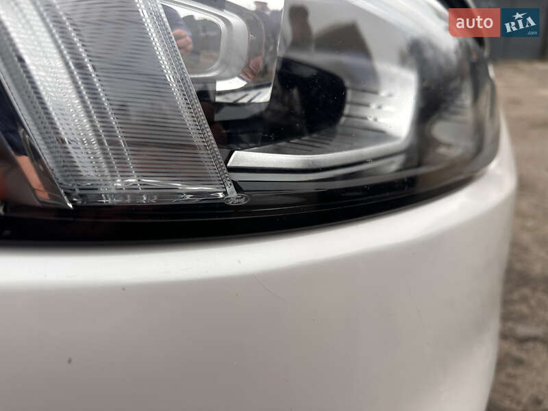 Внедорожник / Кроссовер Ford Edge 2019 в Днепре фото 35 Внедорожник / Кроссовер Ford Edge 2019 в Днепре