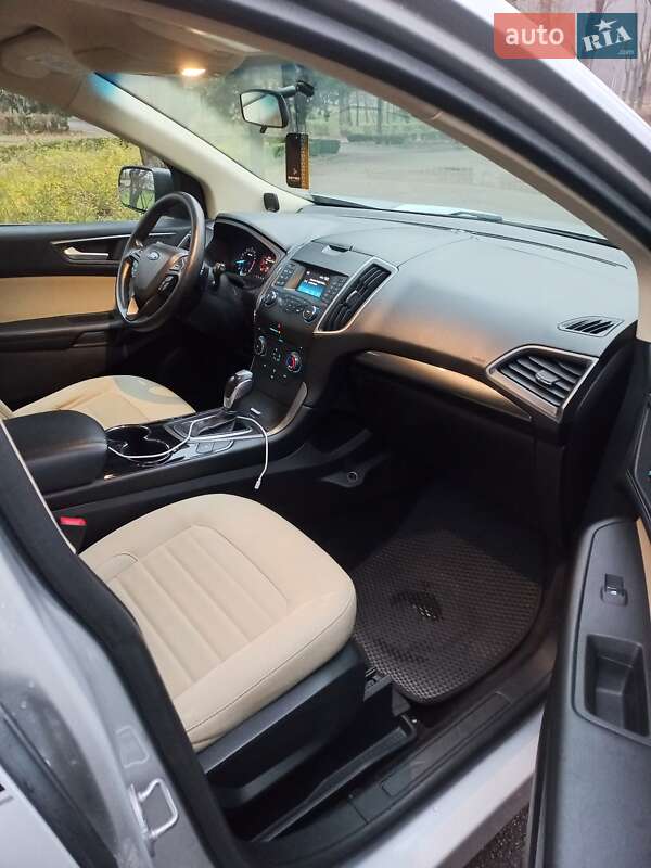 Внедорожник / Кроссовер Ford Edge 2017 в Киеве