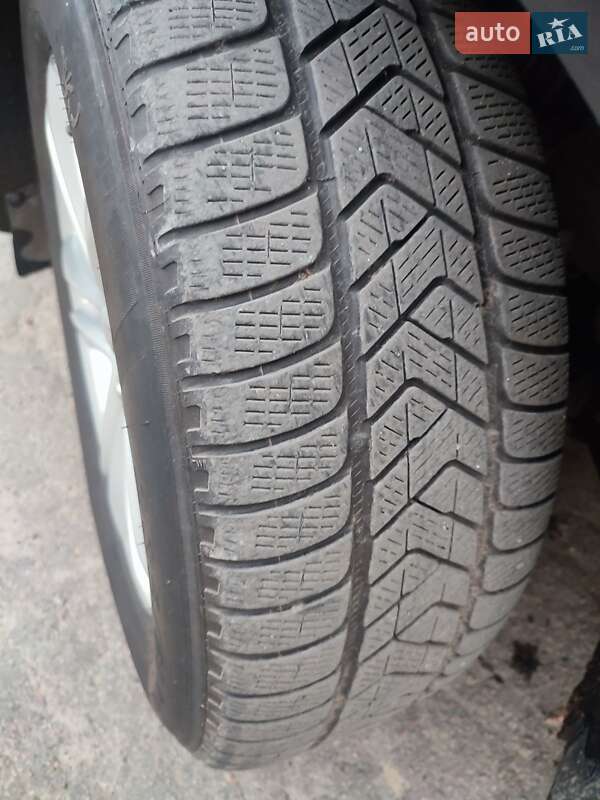 Внедорожник / Кроссовер Ford Edge 2019 в Остроге