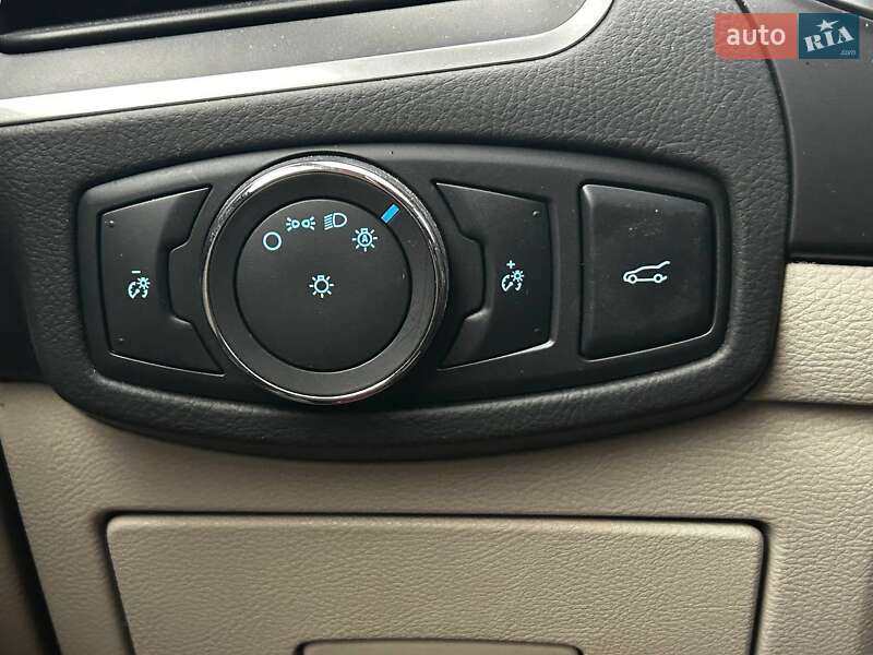 Позашляховик / Кросовер Ford Edge 2017 в Києві