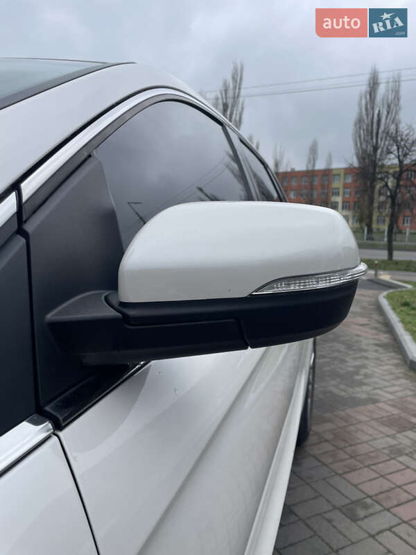 Внедорожник / Кроссовер Ford Edge 2016 в Киеве фото 33 Внедорожник / Кроссовер Ford Edge 2016 в Киеве