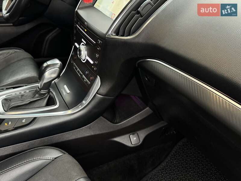 Внедорожник / Кроссовер Ford Edge 2017 в Днепре