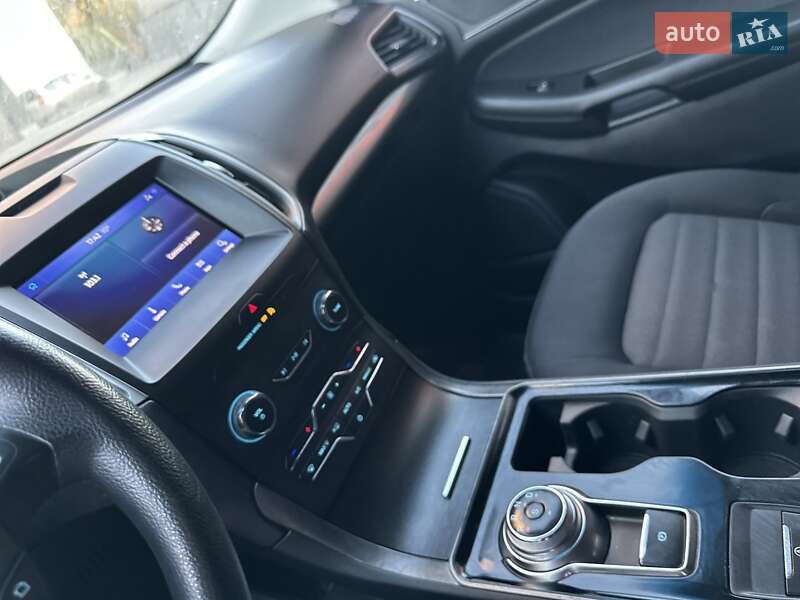 Внедорожник / Кроссовер Ford Edge 2019 в Хмельницком