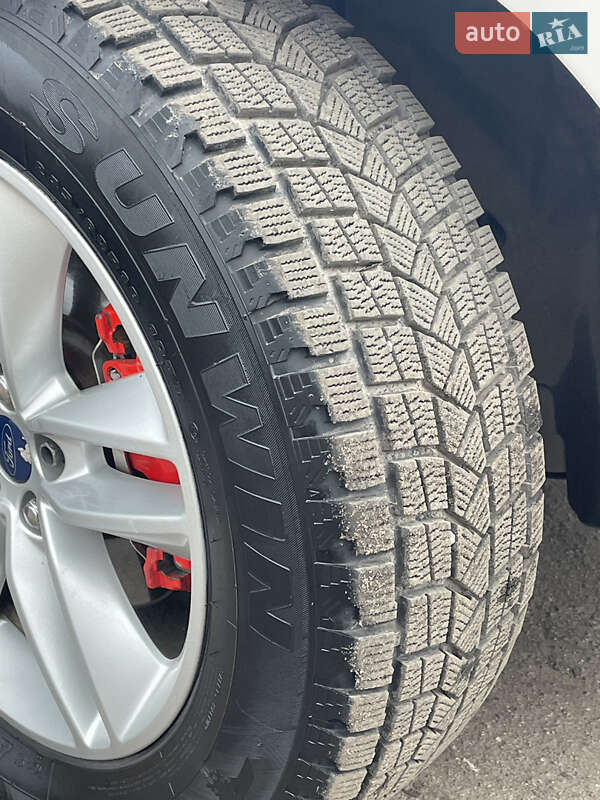 Внедорожник / Кроссовер Ford Edge 2015 в Бердичеве фото 17 Внедорожник / Кроссовер Ford Edge 2015 в Бердичеве