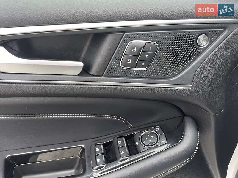 Внедорожник / Кроссовер Ford Edge 2019 в Черкассах