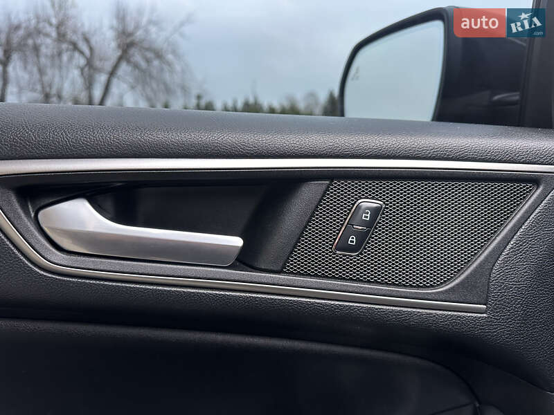 Позашляховик / Кросовер Ford Edge 2015 в Києві фото 11 Позашляховик / Кросовер Ford Edge 2015 в Києві