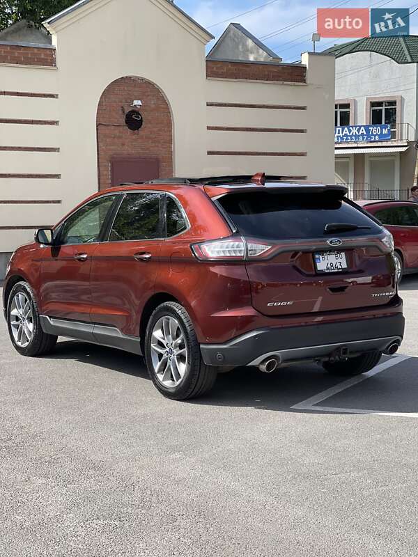 Позашляховик / Кросовер Ford Edge 2016 в Полтаві