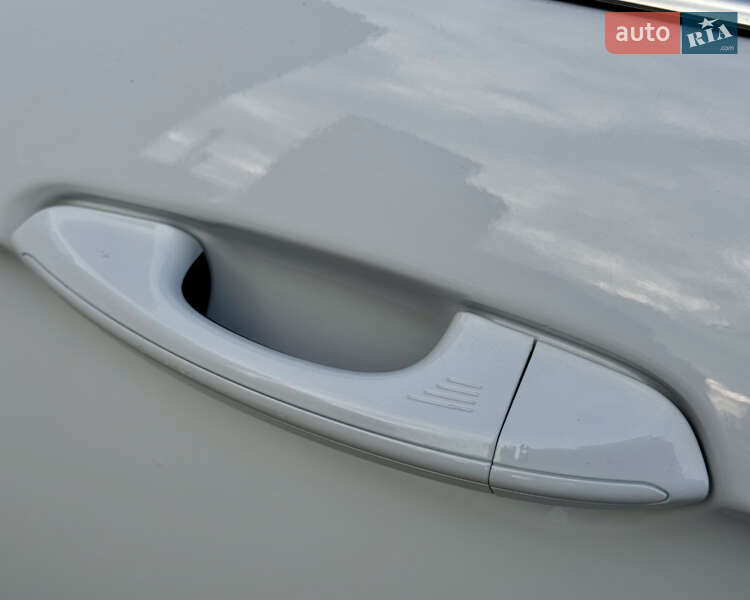 Внедорожник / Кроссовер Ford Edge 2019 в Киеве