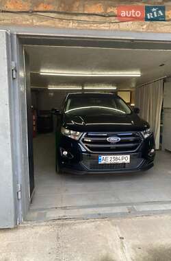 Позашляховик / Кросовер Ford Edge 2017 в Кривому Розі