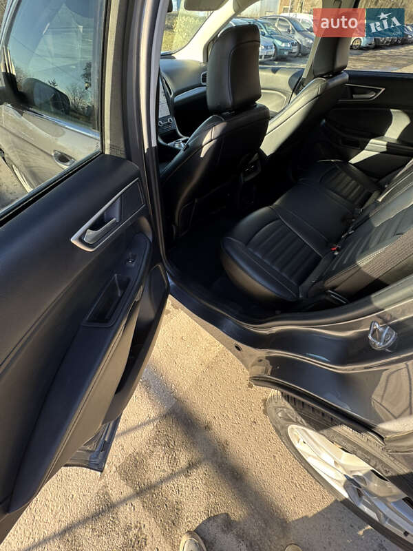 Внедорожник / Кроссовер Ford Edge 2021 в Ровно