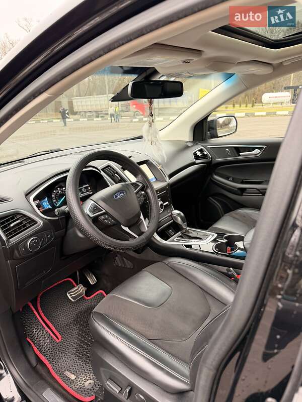 Внедорожник / Кроссовер Ford Edge 2017 в Хмельницком