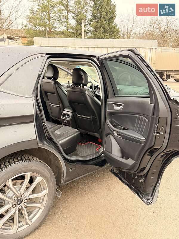 Внедорожник / Кроссовер Ford Edge 2017 в Хмельницком