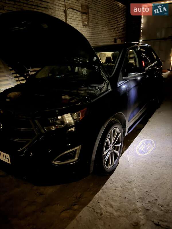 Внедорожник / Кроссовер Ford Edge 2017 в Хмельницком
