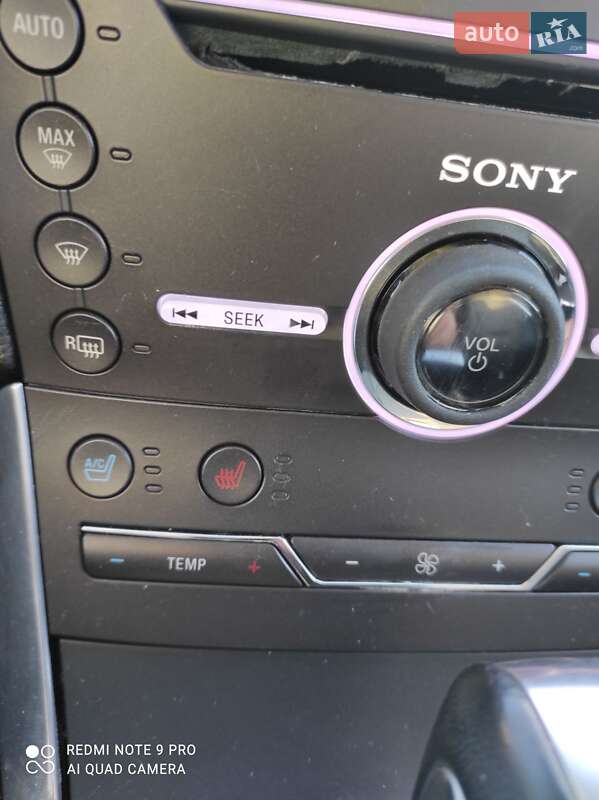 Позашляховик / Кросовер Ford Edge 2016 в Рівному