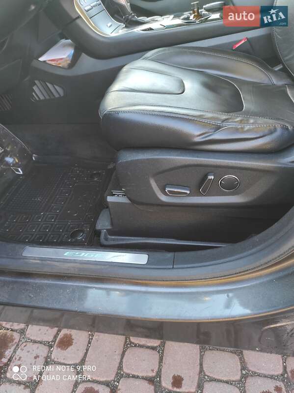 Позашляховик / Кросовер Ford Edge 2016 в Рівному