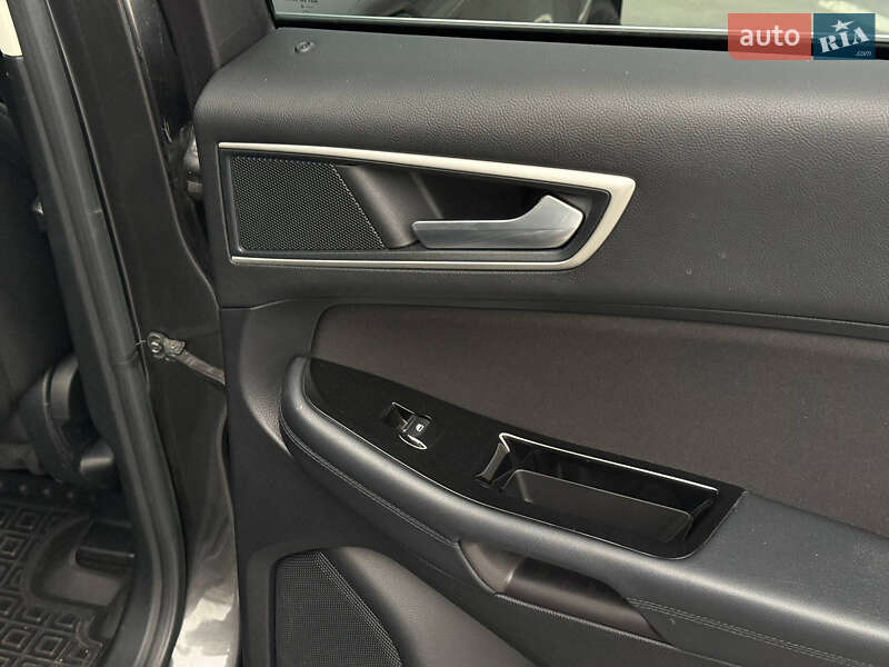 Внедорожник / Кроссовер Ford Edge 2018 в Киеве