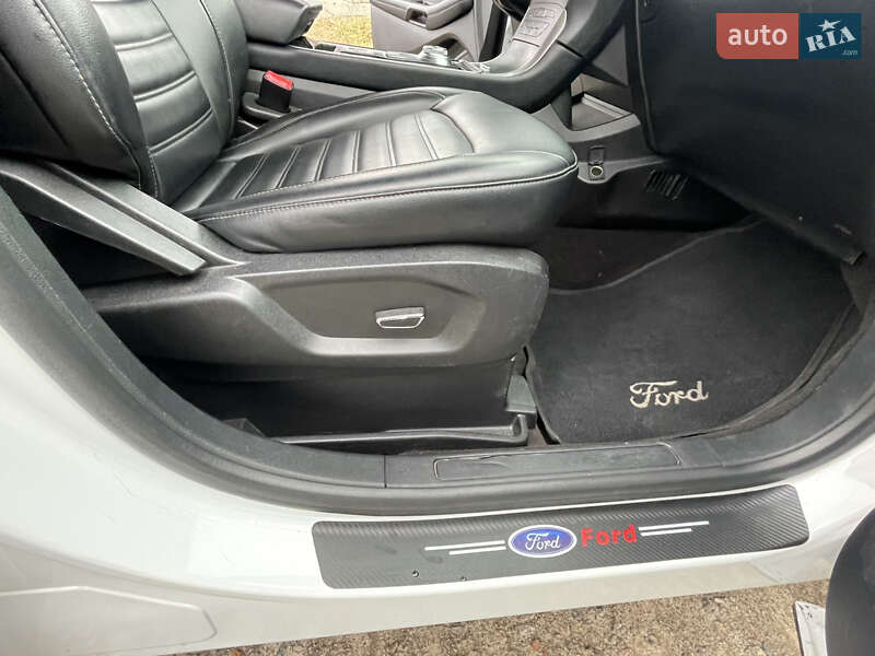 Внедорожник / Кроссовер Ford Edge 2019 в Черкассах