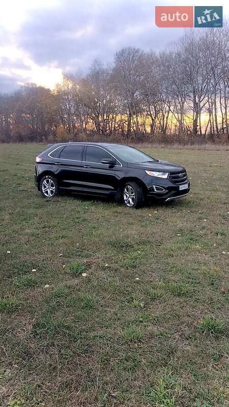 Позашляховик / Кросовер Ford Edge 2015 в Полтаві