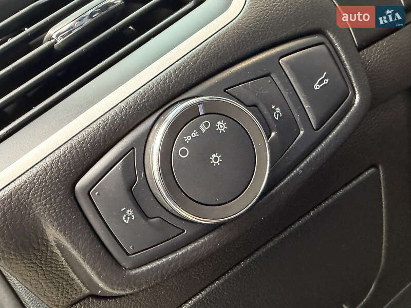 Внедорожник / Кроссовер Ford Edge 2018 в Дрогобыче