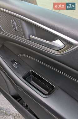Внедорожник / Кроссовер Ford Edge 2015 в Николаеве