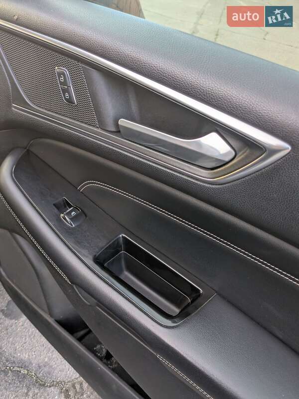 Внедорожник / Кроссовер Ford Edge 2015 в Николаеве