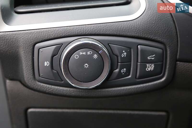 Внедорожник / Кроссовер Ford Edge 2018 в Киеве