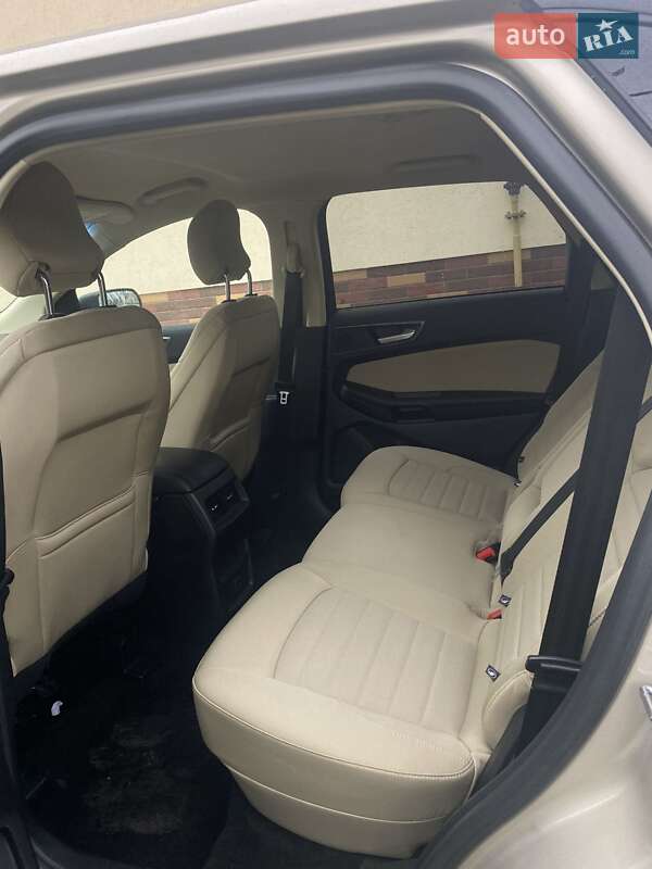Позашляховик / Кросовер Ford Edge 2017 в Львові