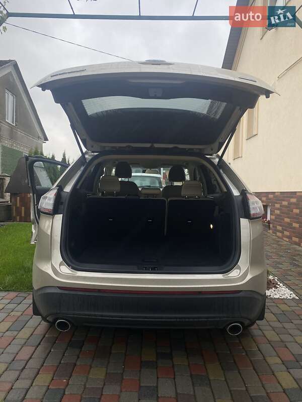 Позашляховик / Кросовер Ford Edge 2017 в Львові