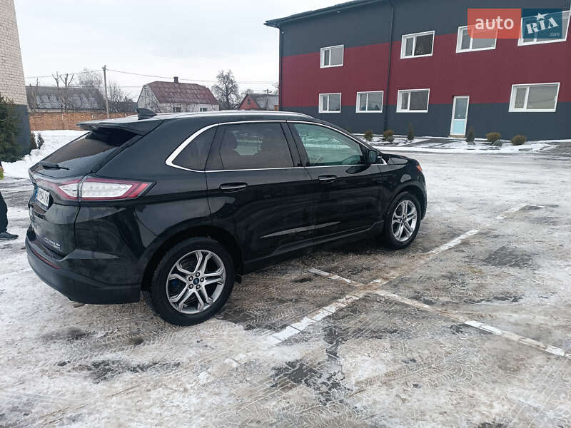 Позашляховик / Кросовер Ford Edge 2015 в Дубні