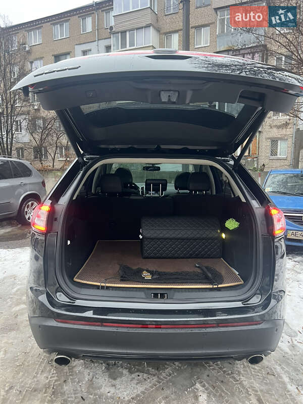 Позашляховик / Кросовер Ford Edge 2015 в Дніпрі фото 11 Позашляховик / Кросовер Ford Edge 2015 в Дніпрі