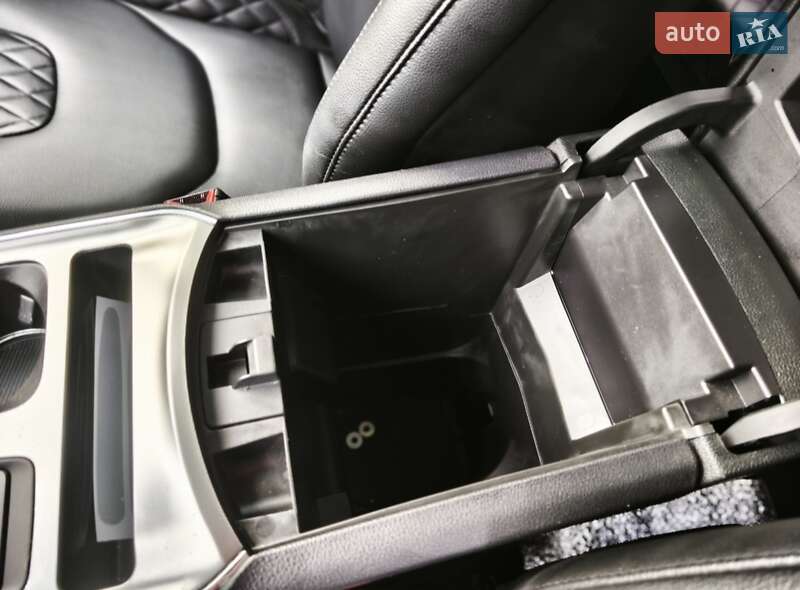 Внедорожник / Кроссовер Ford Edge 2023 в Ивано-Франковске