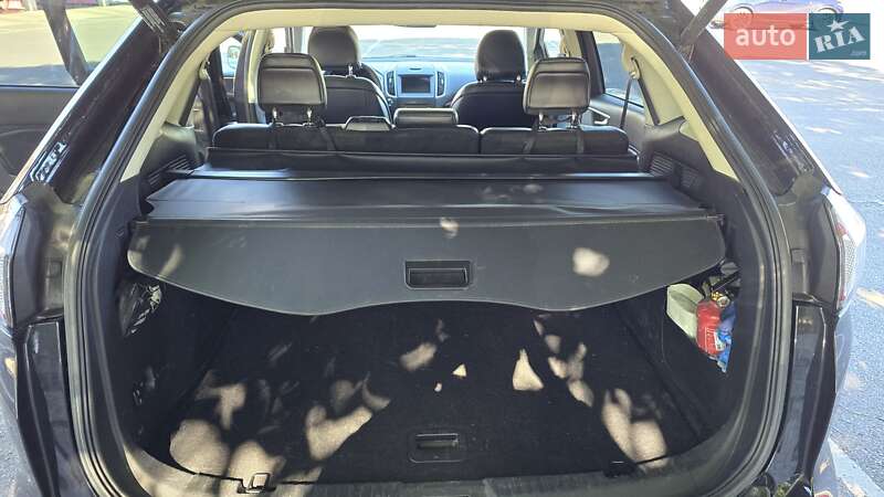 Позашляховик / Кросовер Ford Edge 2016 в Києві