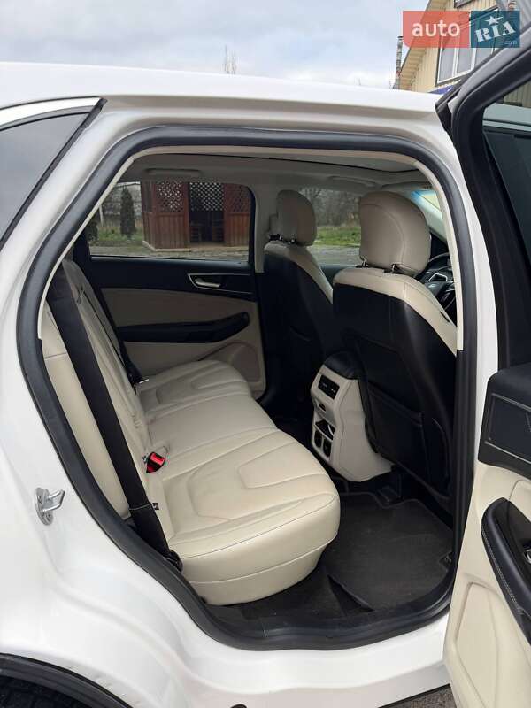 Внедорожник / Кроссовер Ford Edge 2018 в Звенигородке