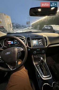 Внедорожник / Кроссовер Ford Edge 2017 в Киеве