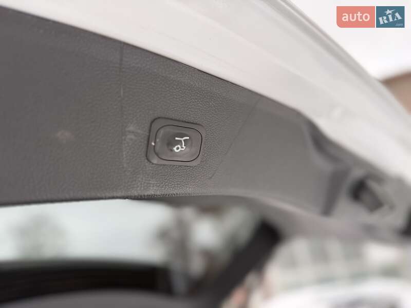 Позашляховик / Кросовер Ford Edge 2017 в Києві