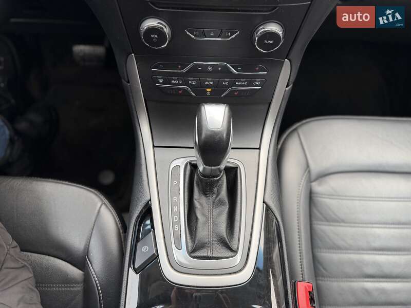 Позашляховик / Кросовер Ford Edge 2017 в Києві