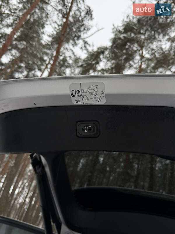 Внедорожник / Кроссовер Ford Edge 2017 в Сумах