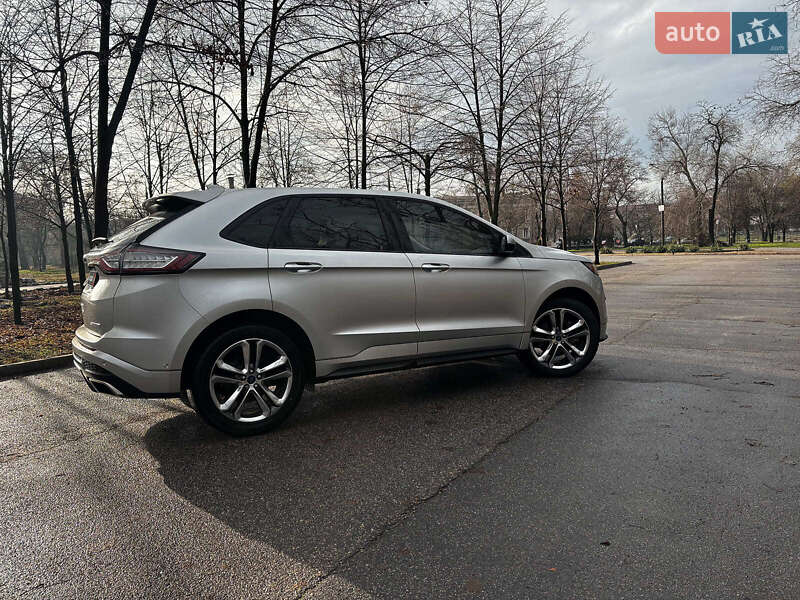 Внедорожник / Кроссовер Ford Edge 2015 в Запорожье